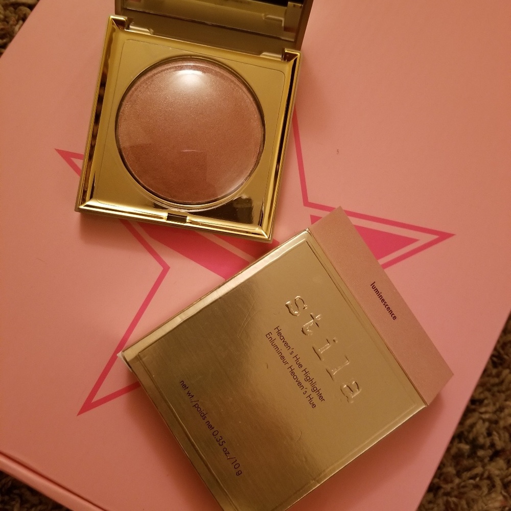 🆕️Stila, Heavens Hue Highlighter